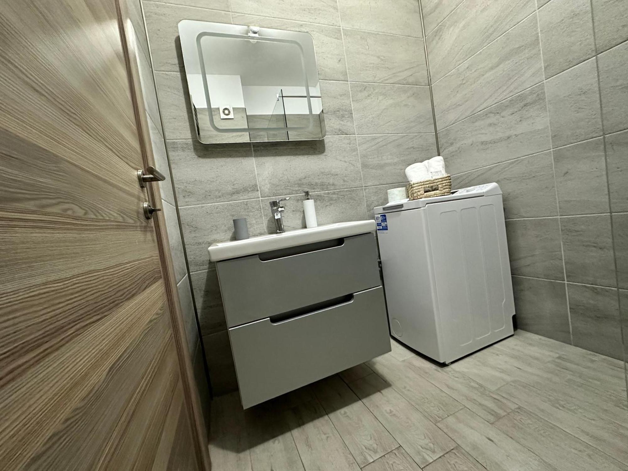 Appartement Alfie Mamaia Nord à Năvodari Extérieur photo