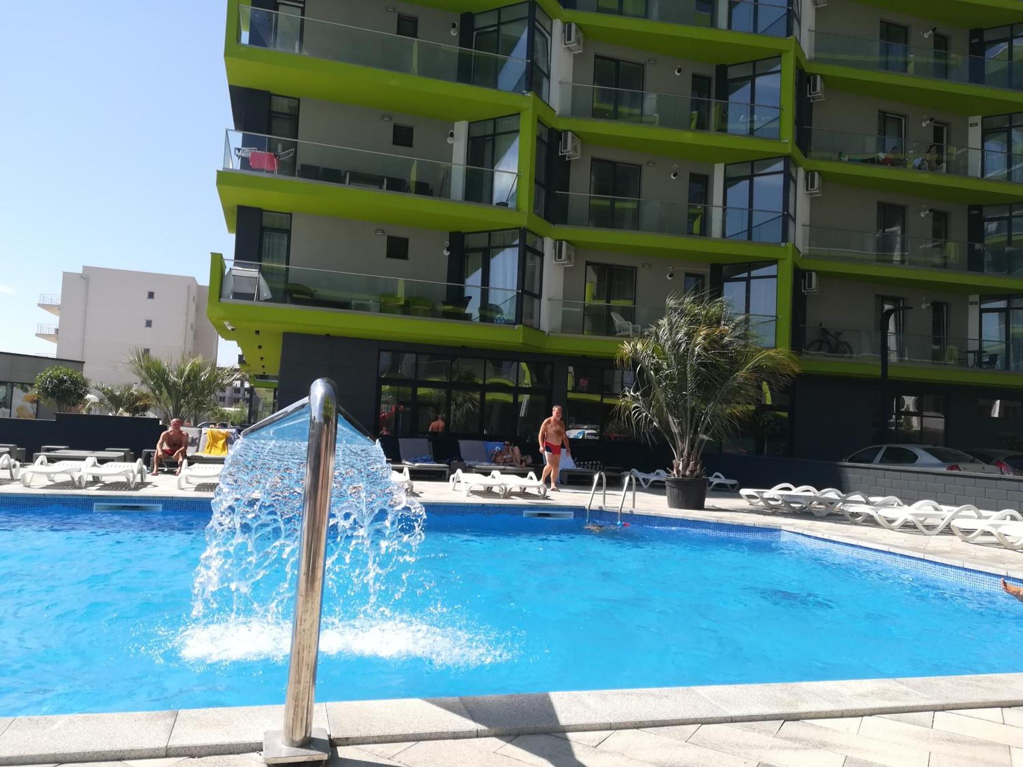 Appartement Alfie Mamaia Nord à Năvodari Extérieur photo